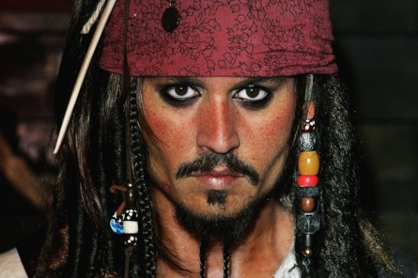 Johnny Depp dressed as Captain Jack Sparrow and visited children in hospital