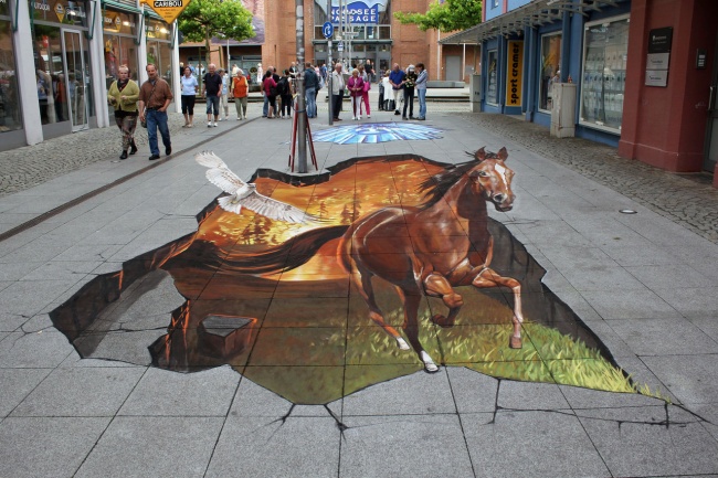 Fantastic 3D street pictures! You have to see them all!