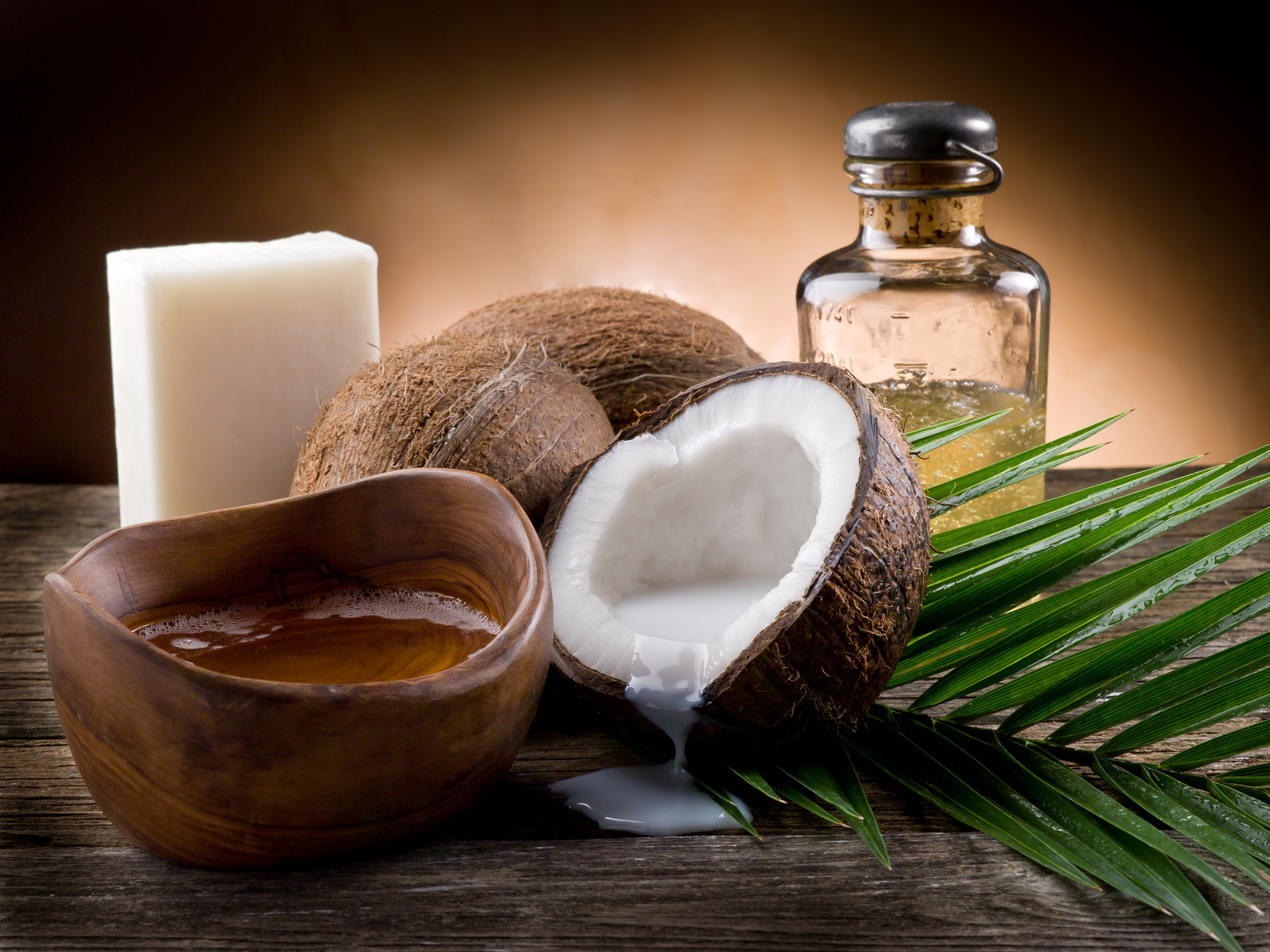 9 Every Day Uses For Coconut Oil. You Just Have To Know!