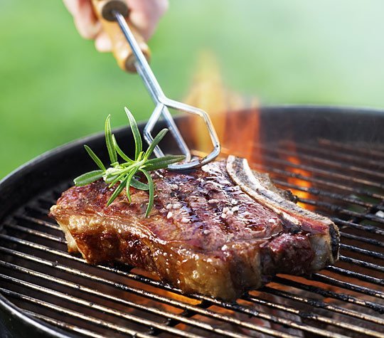 This Step-By-Step Guide Will Teach You How To Make The Best Steak