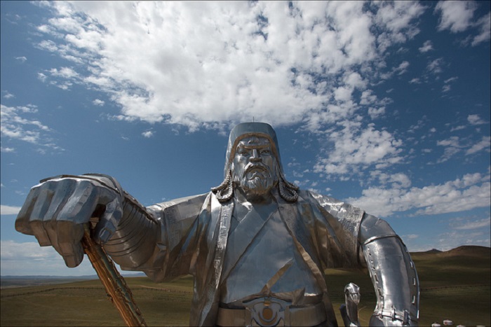 Mongolia: Archaeologists Unearth Tomb Of Genghis Khan